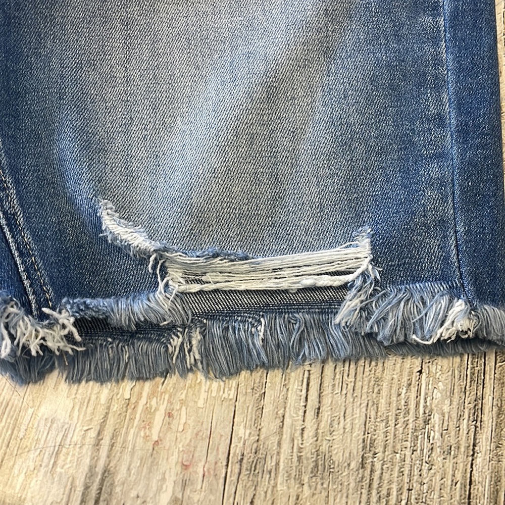 NWT Distressed HIGH RISE BERMUDA SHORTS - Picture 2 of 13